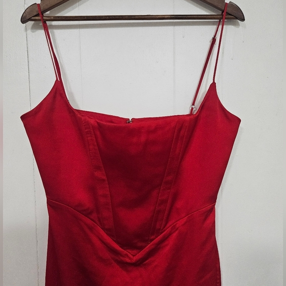 House of CB Anais Red Corset Midi Dress - Picture 6 of 10